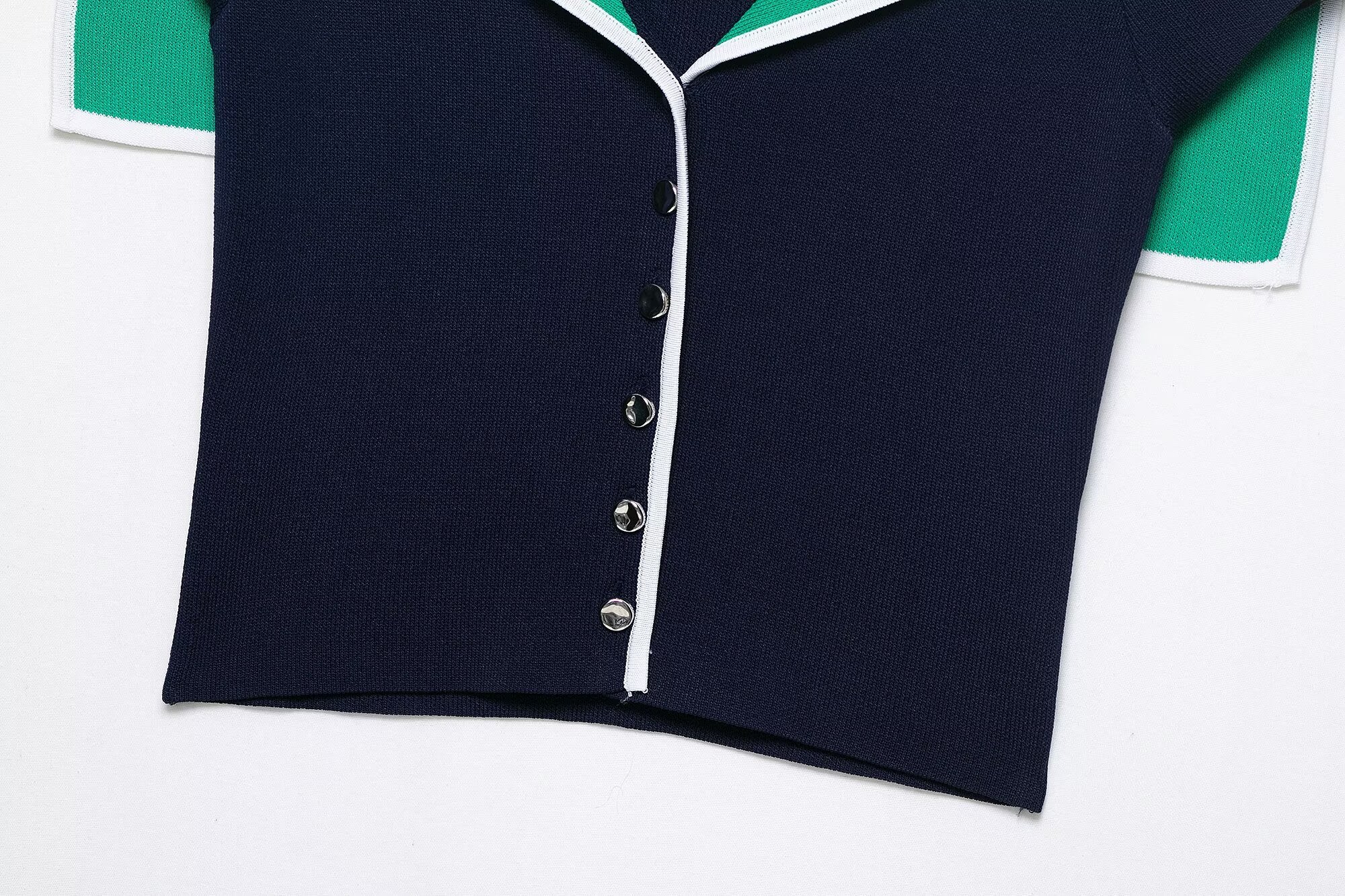 Colorblock Collared Slim Fit Short Knitted Top