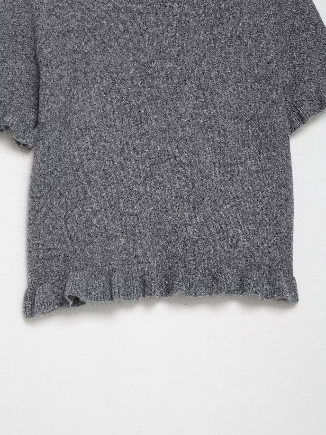 round Neck Solid Color Loose Pullover Niche Knitwear
