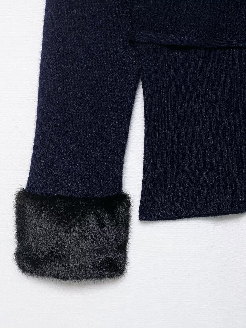 Elegant Artificial Fur Effect Splicing Knitwear Coat