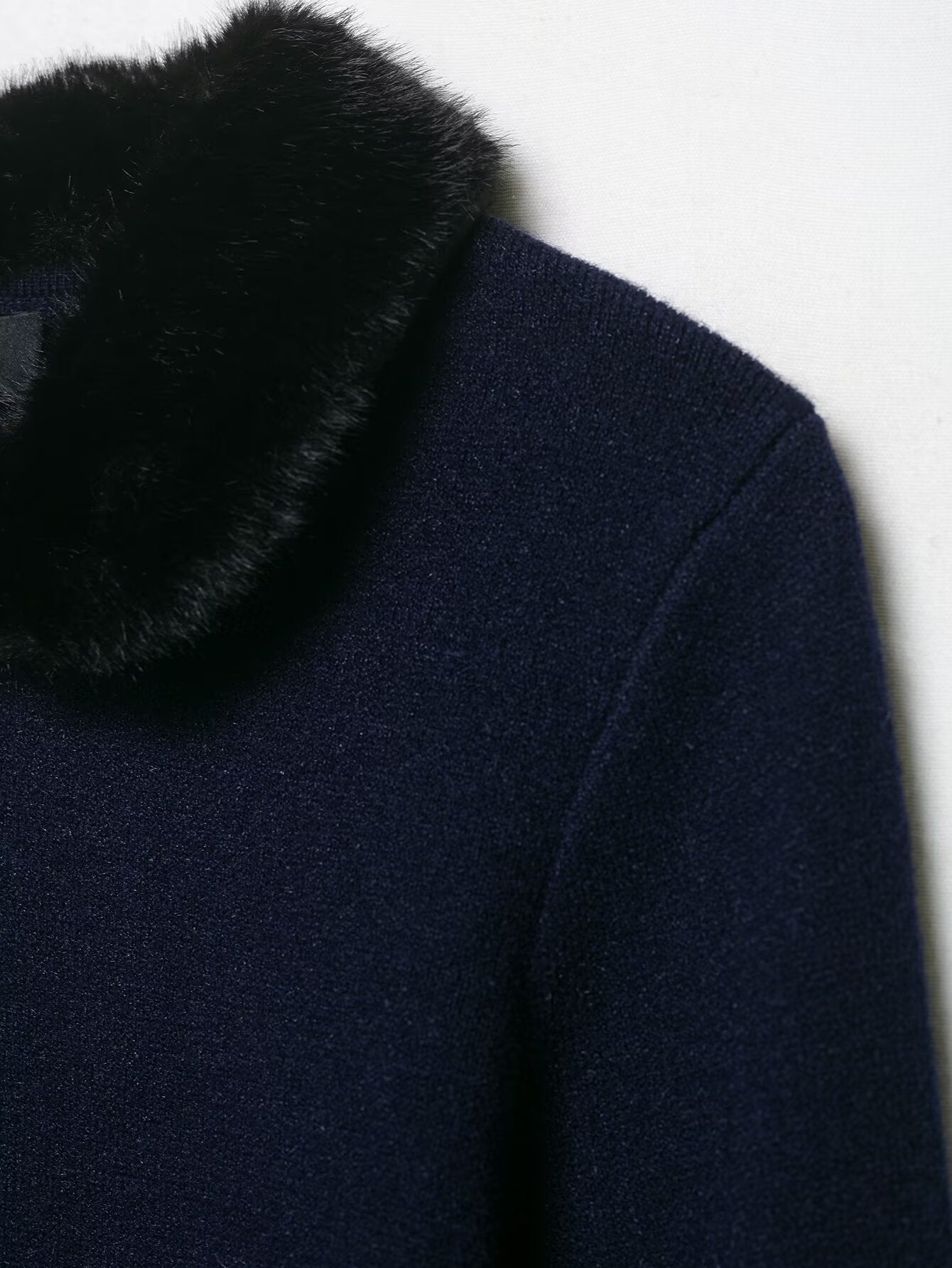 Elegant Artificial Fur Effect Splicing Knitwear Coat